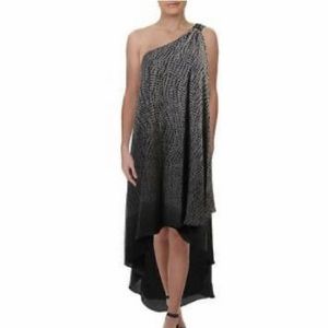 Halston heritage  one shoulder straps grown